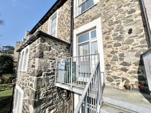 Photo 15- click for photo gallery